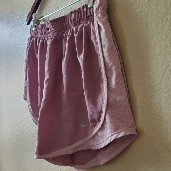 🥳HP!🥳 Nike | Dri-Fit Mauve Pink Mesh Athletic Drawstring Workout Shorts • M - Picture 5 of 15